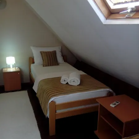 Skadarlija Apartment