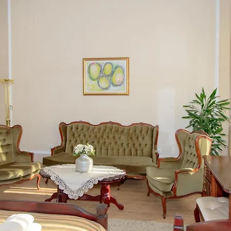 Skadarlija Apartment